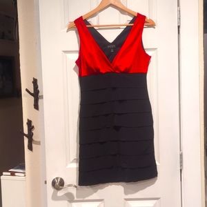 Stunning black dress, fits everyone